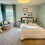 The Cutest And Coziest Little 1Bd1Ba Condo!