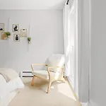Bright & Modern - King Suite - Creekside Trail