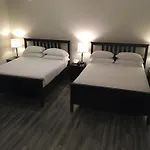 Boulder Twin Lakes Inn