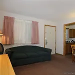 Best Western Golden Buff Lodge
