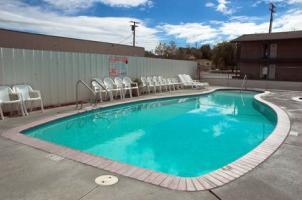 Western Golden Buff Hotel