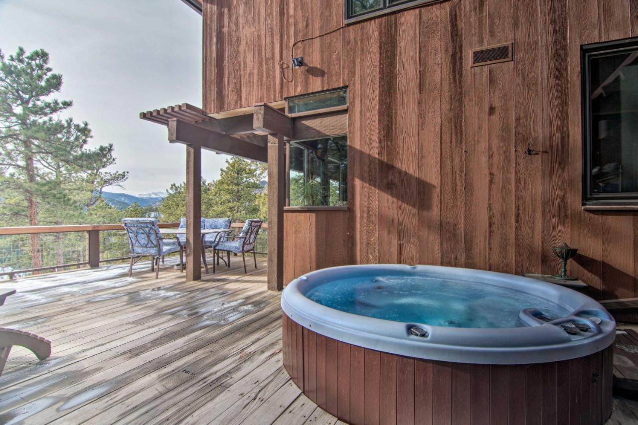 Holiday home Chic Mountain With Hot Tub And Views