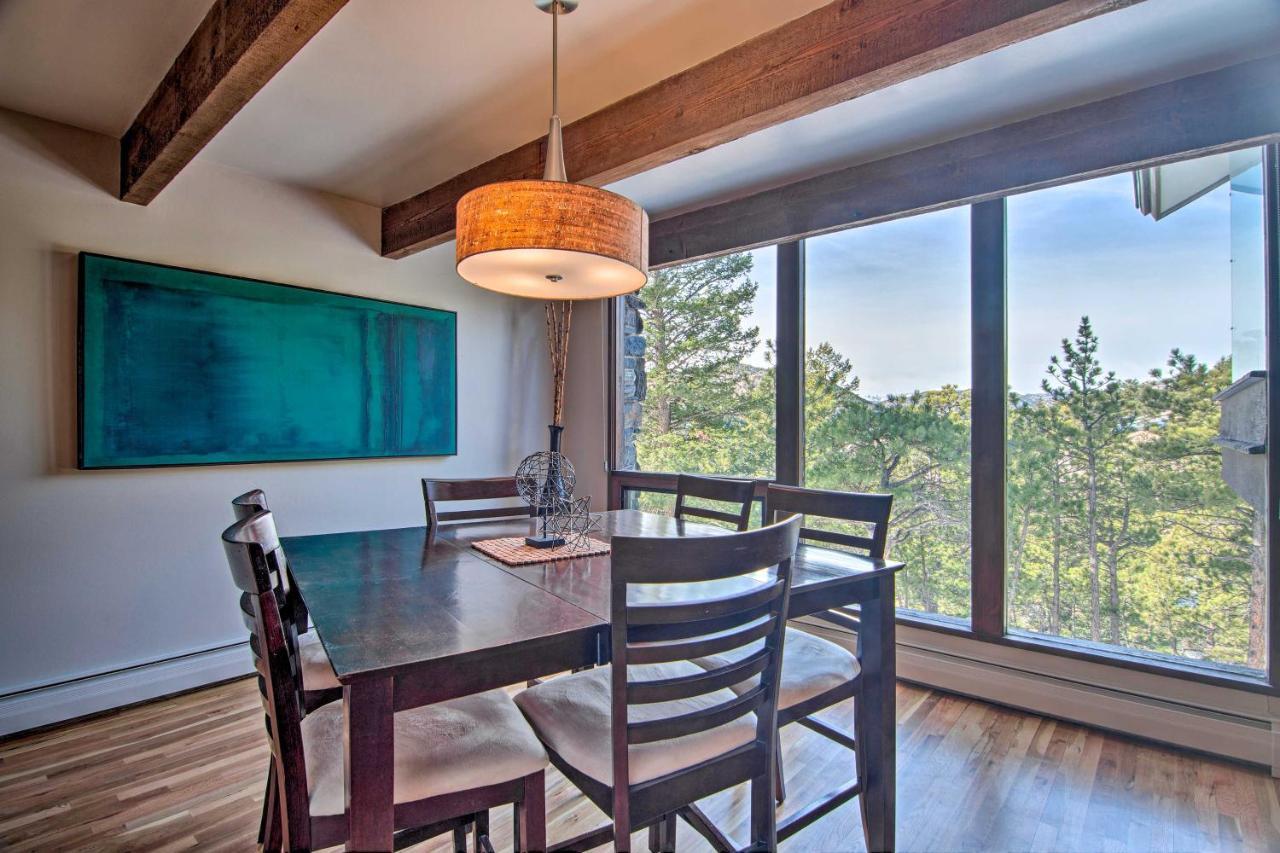 Chic Mountain With Hot Tub And Views Holiday home