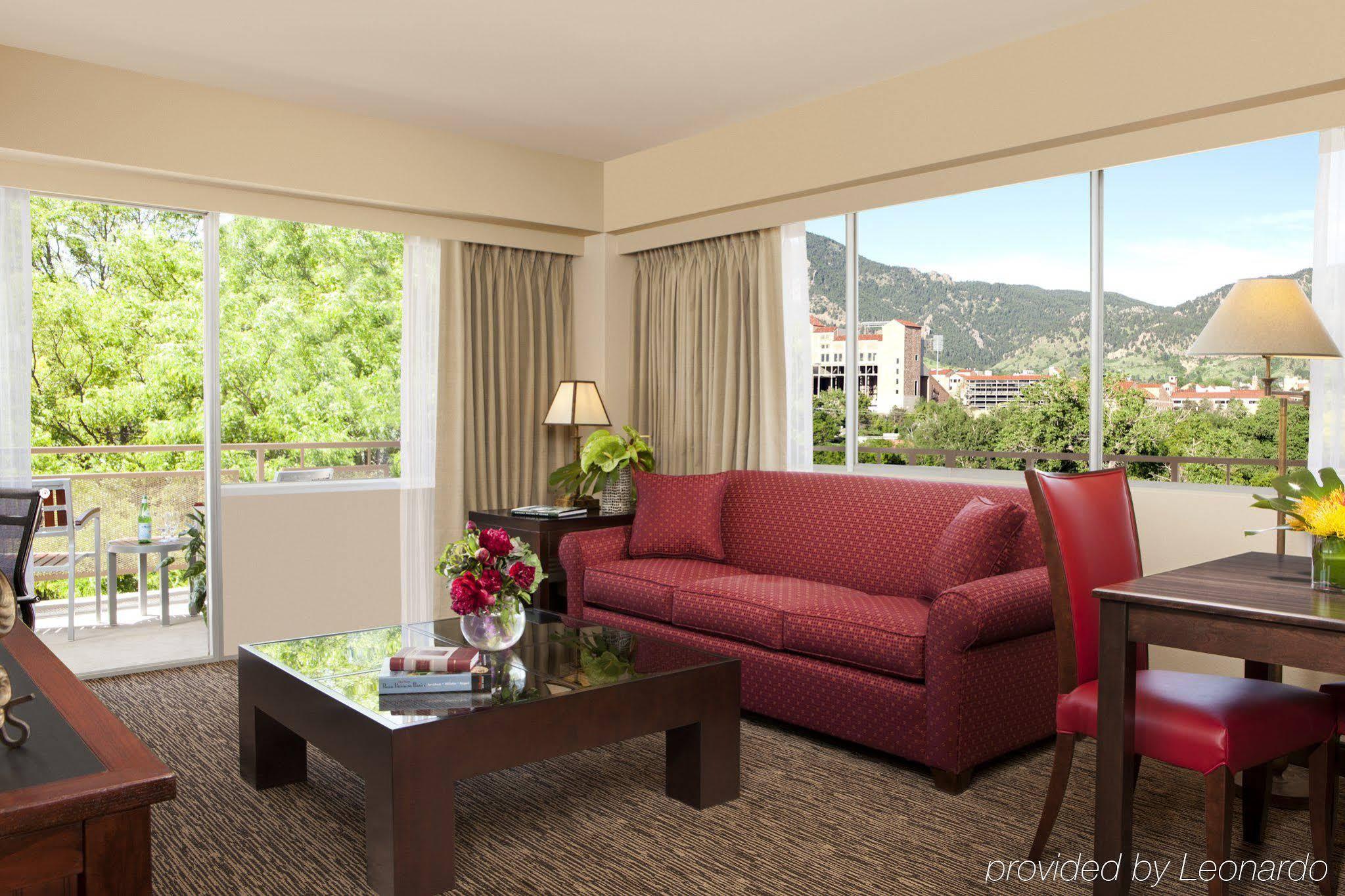 Hotel Millennium Harvest House
