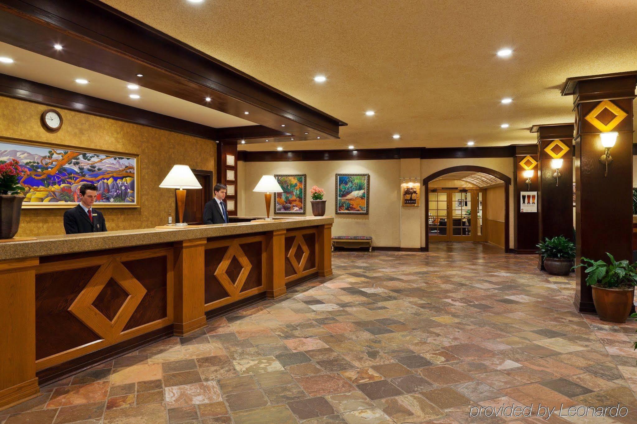 Millennium Harvest House Hotel