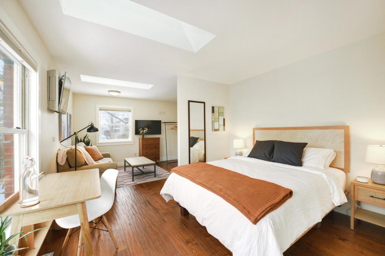 Boulder Guest House *