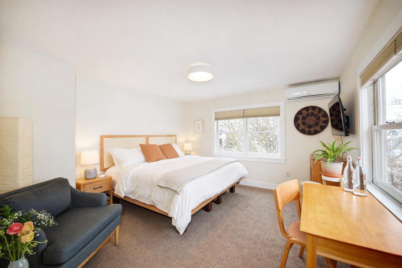 Boulder Guest House *