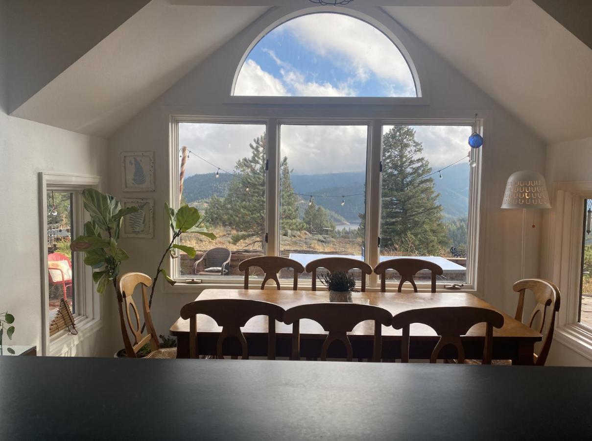 Villa And Nature With And Trails Pets Ok