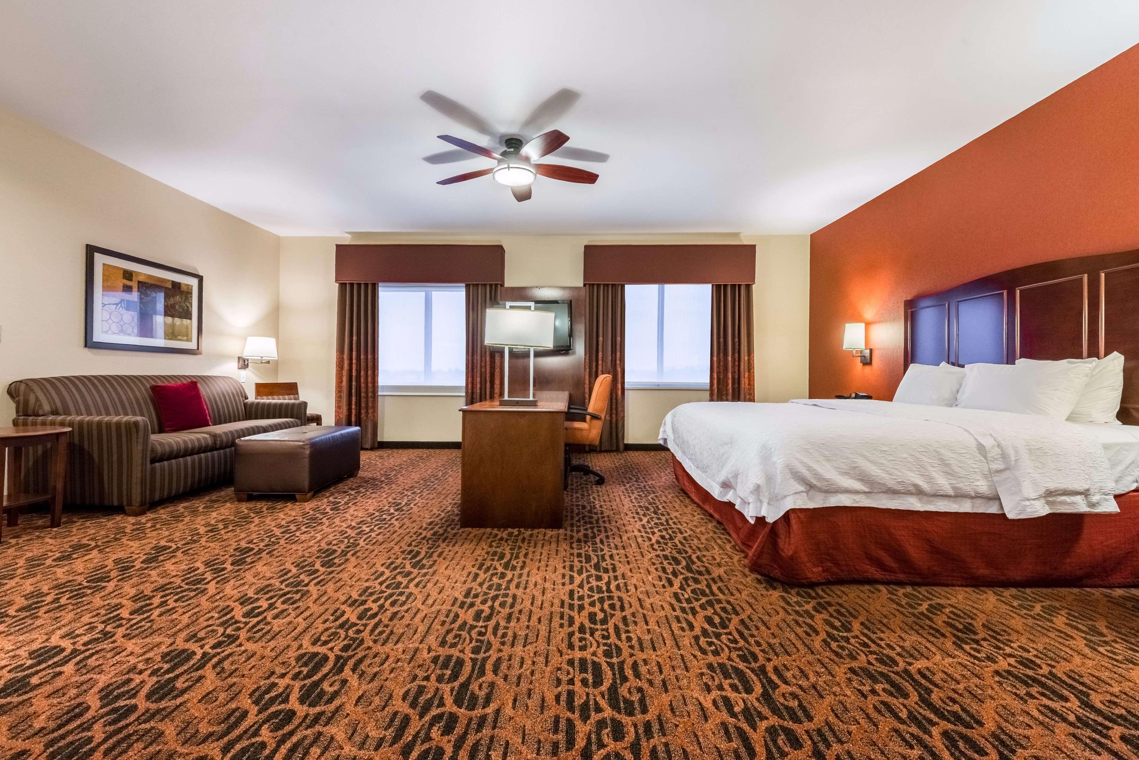 Hampton & North Hotel 3*