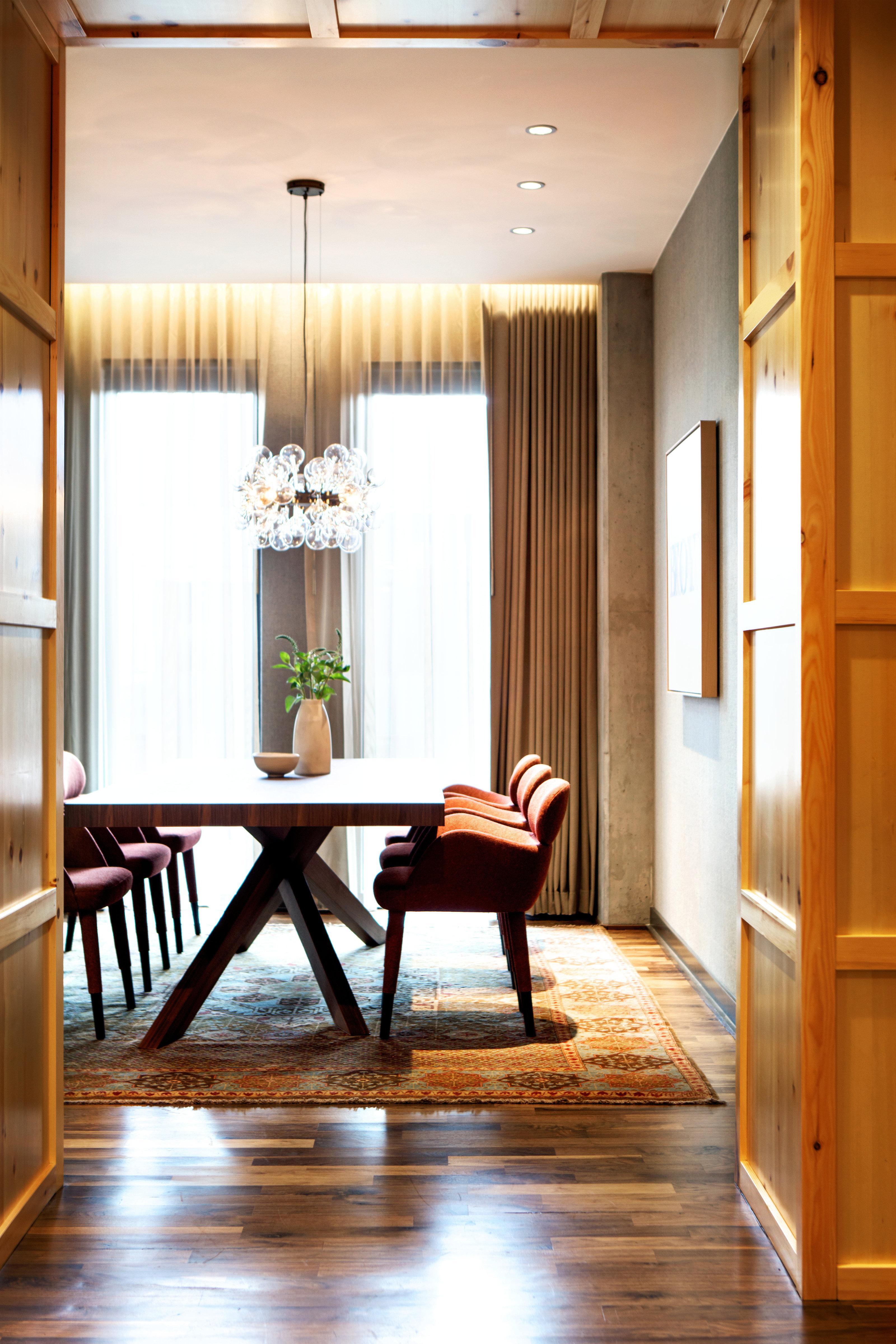 Hotel Embassy By Hilton 4*