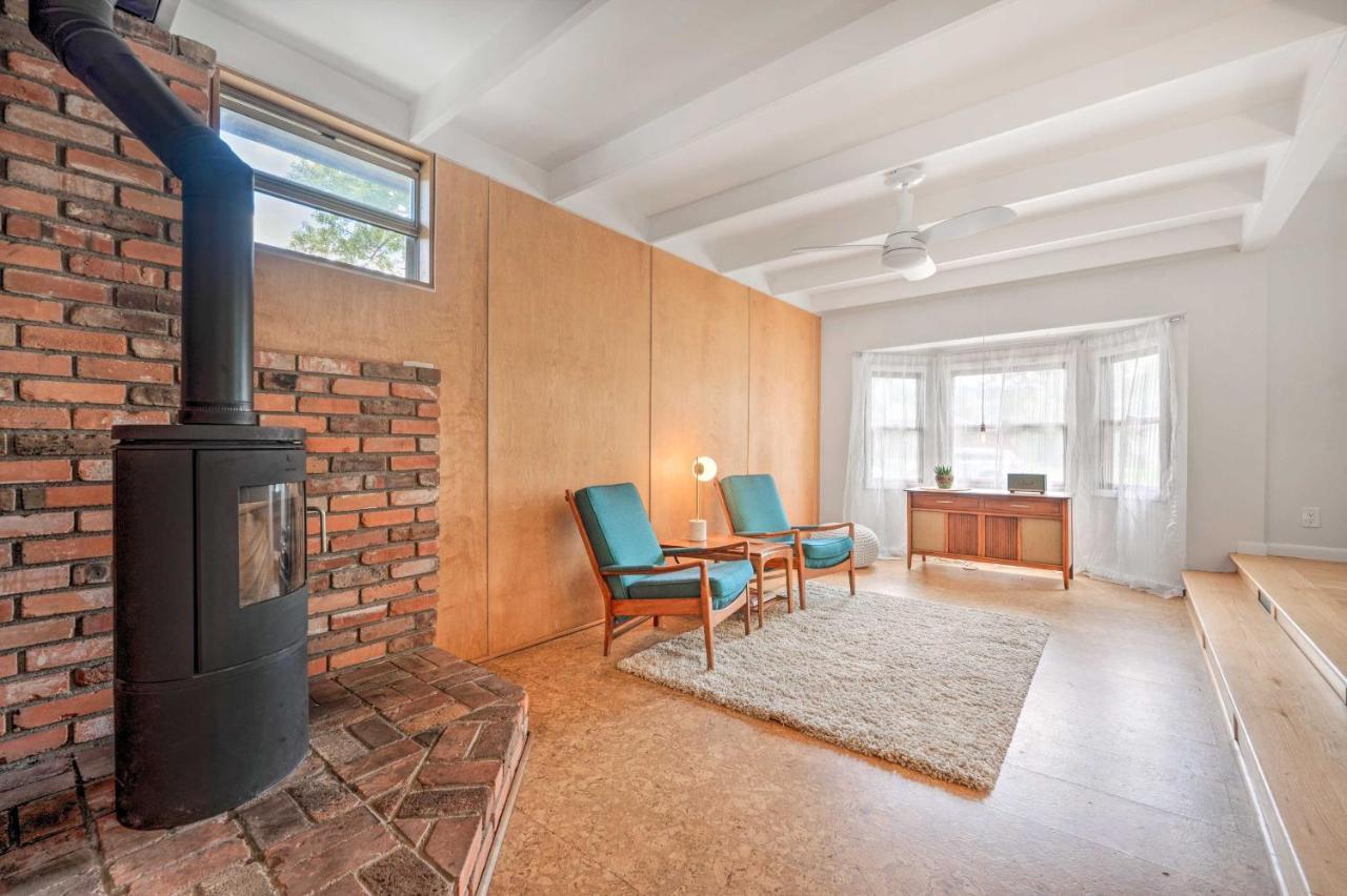 Chic With Yard Less Than 3 Mi To Pearl St! Holiday home Boulder