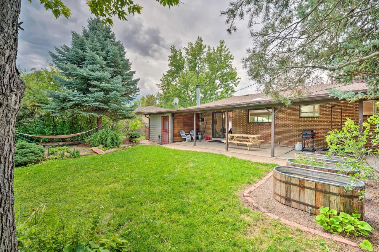 Chic With Yard Less Than 3 Mi To Pearl St! Holiday home