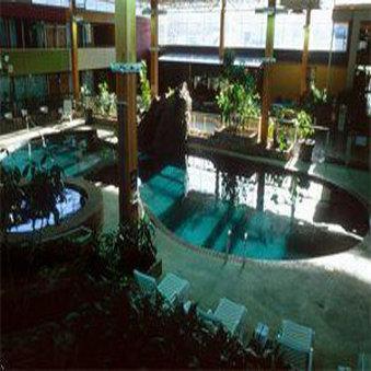 Hotel Outlook & 3*