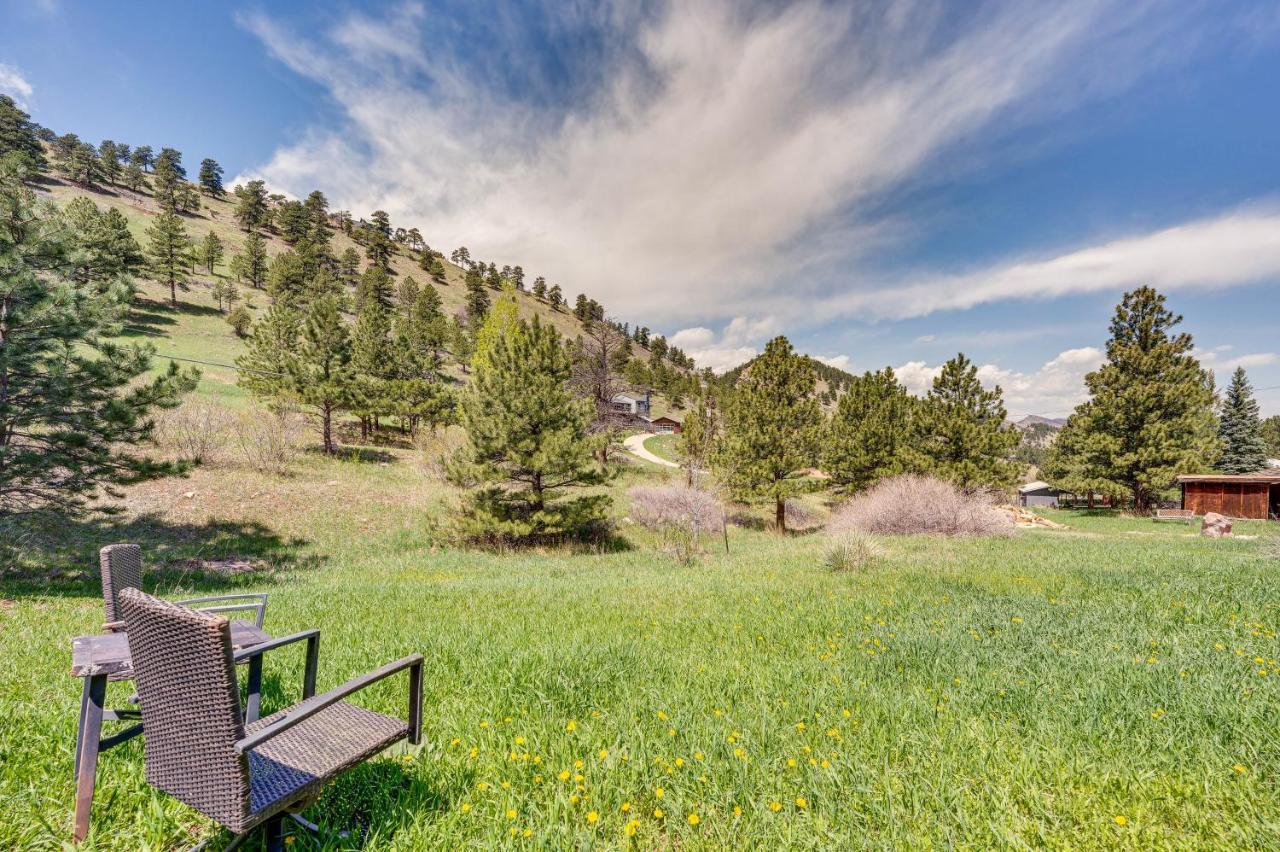 Peaceful Mountain Retreat With View, Near Boulder! Apartment