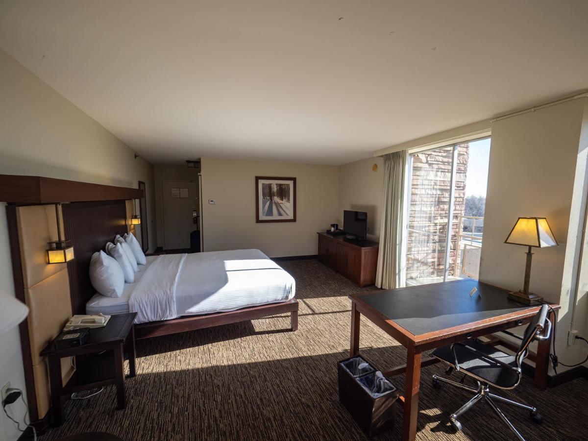 Hotel Millennium Harvest House Boulder