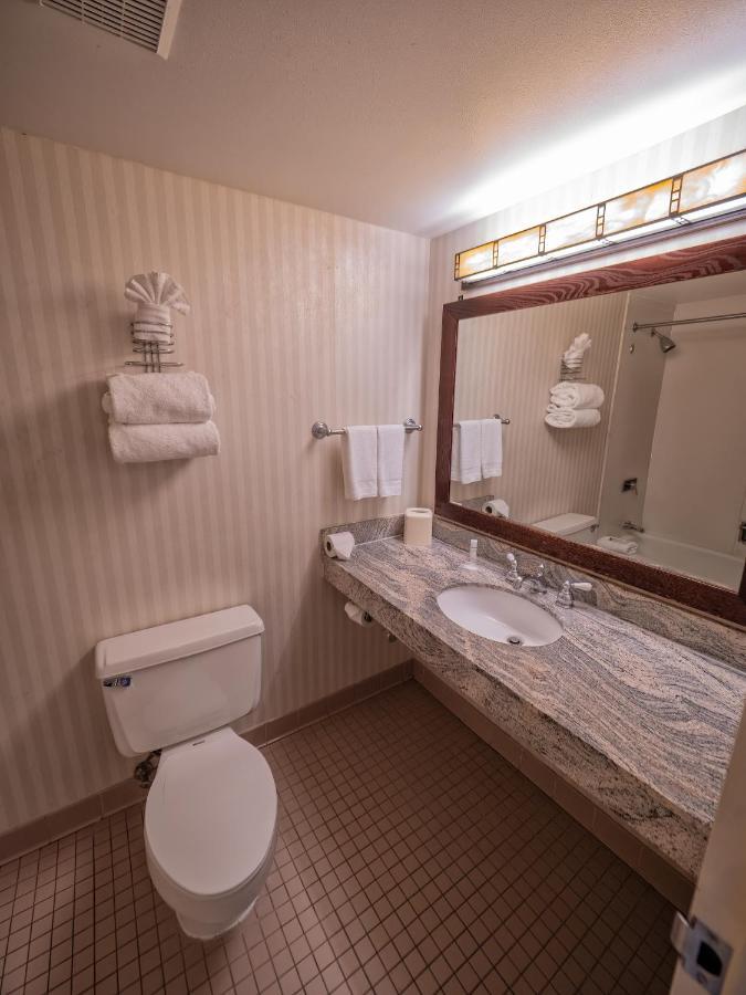 Hotel Millennium Harvest House Boulder