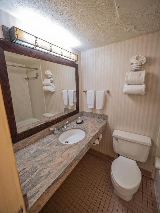 Millennium Harvest House 3* Boulder