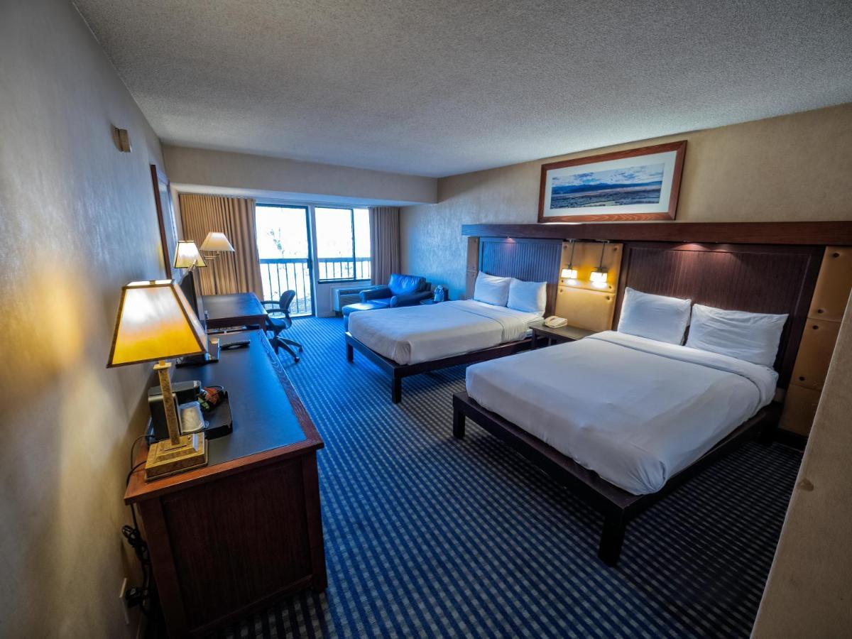 Hotel Millennium Harvest House 3*
