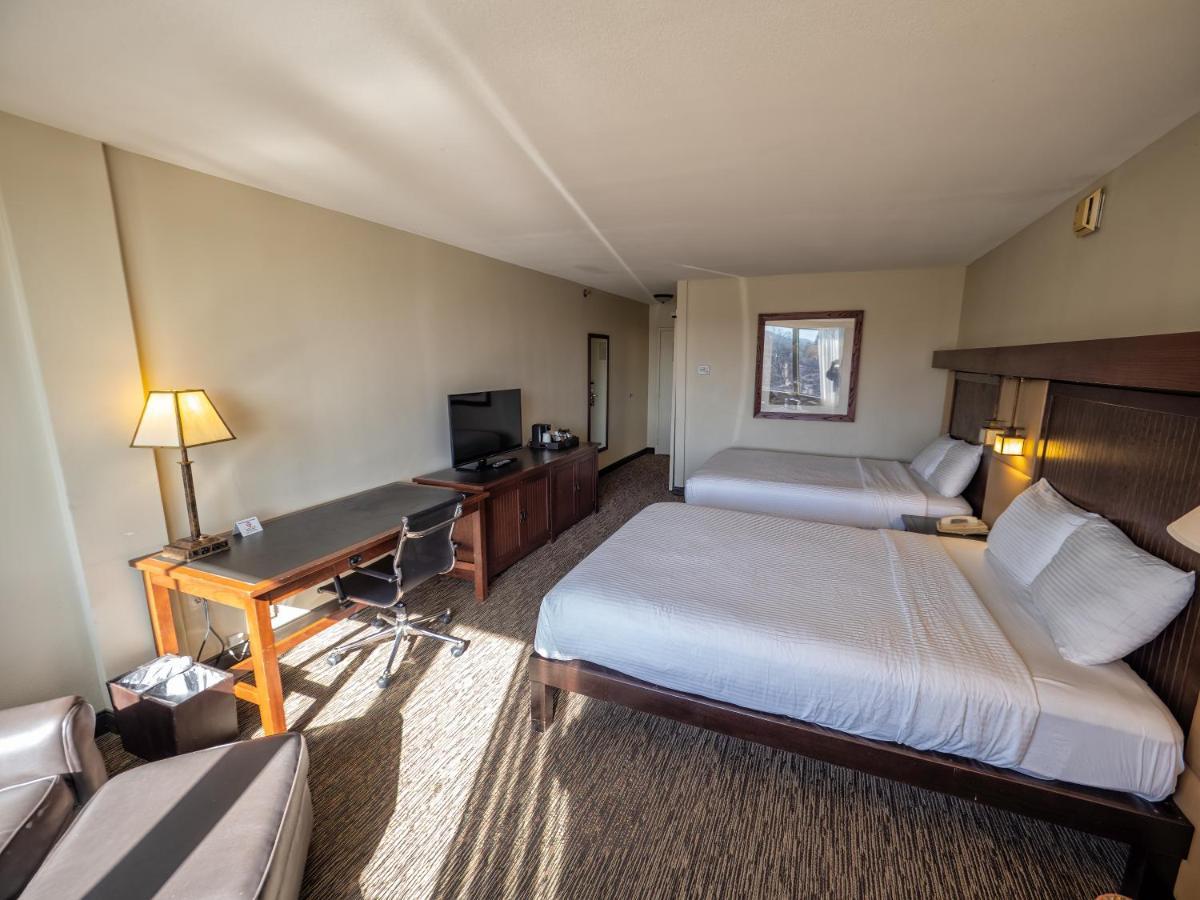 Millennium Harvest House Hotel Boulder