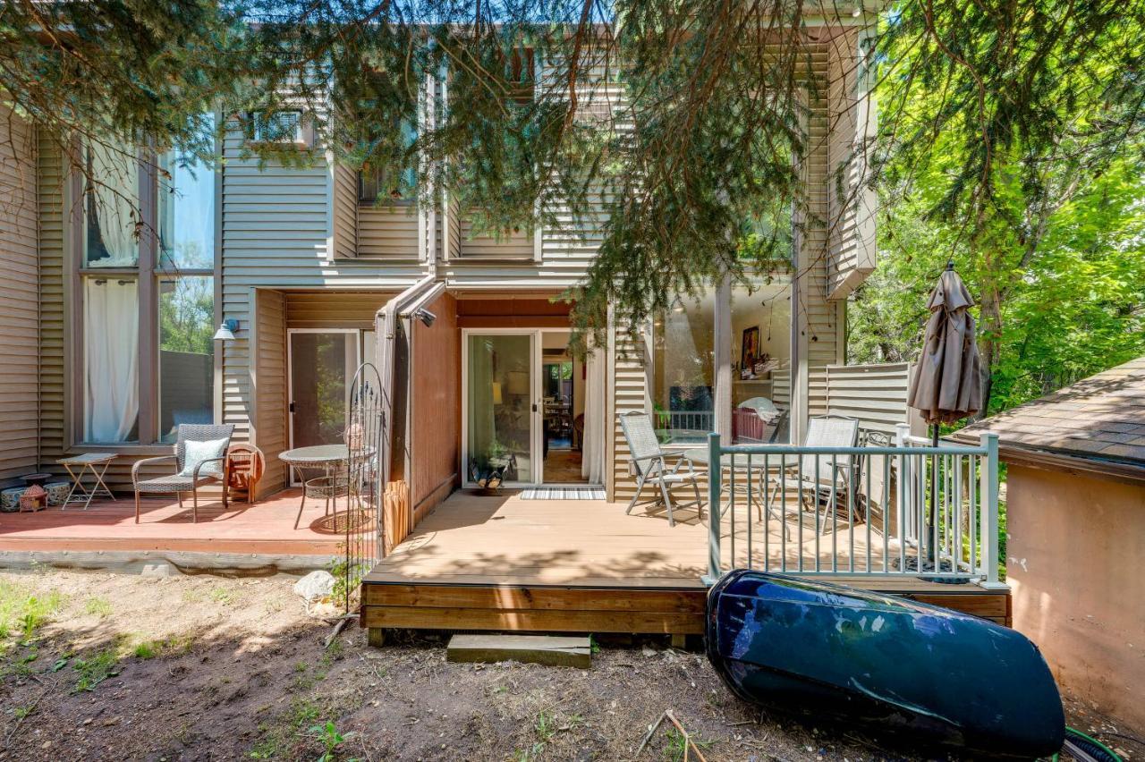 Beautiful Townhome Walk To Cu And Pearl St! Holiday home