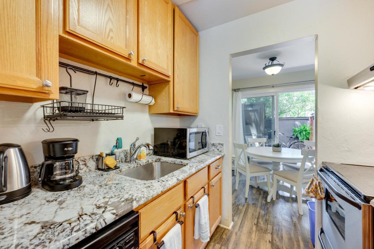 Holiday home Beautiful Townhome Walk To Cu And Pearl St!