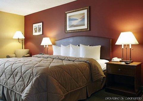 Basecamp Hotel 4*