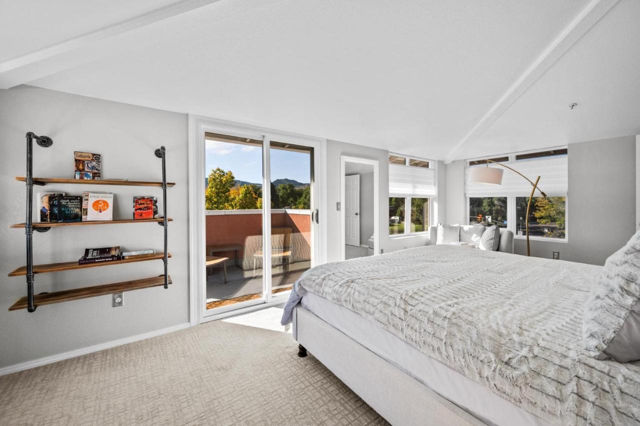 3390 Folsom St, Unit 206 *