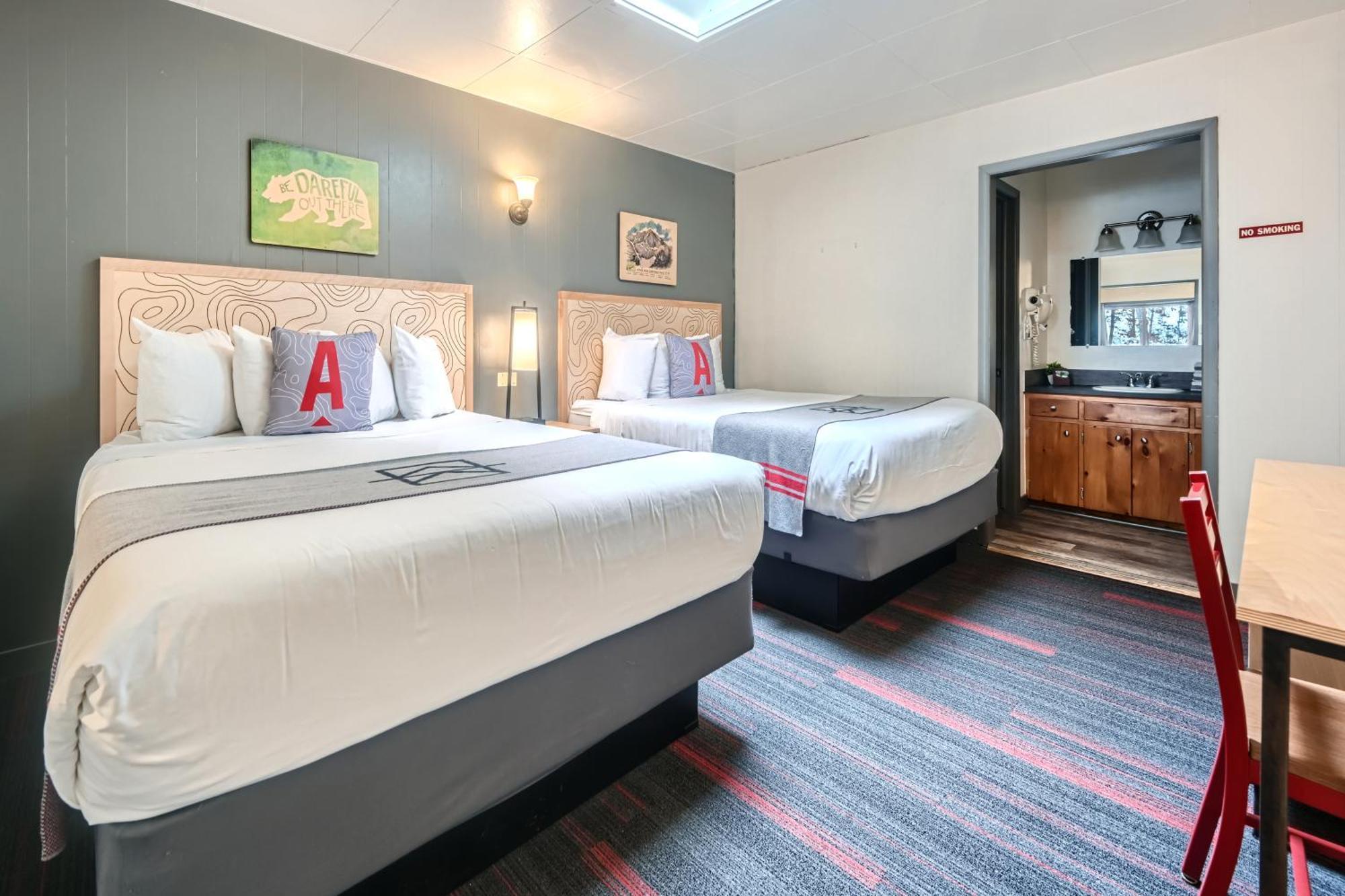 Lodge A-lodge *