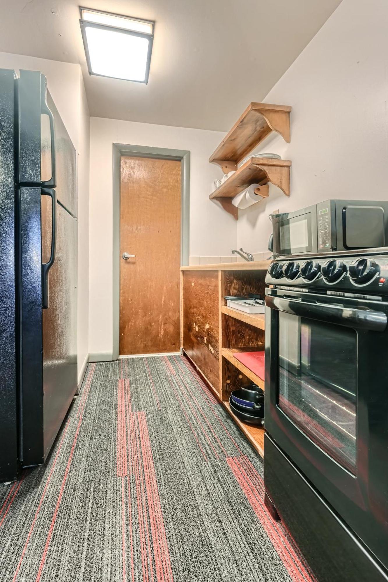 Lodge A-lodge