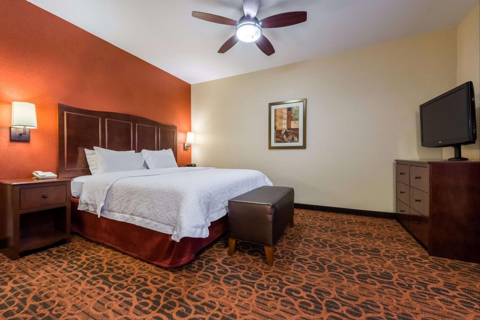 Hotel Hampton & North