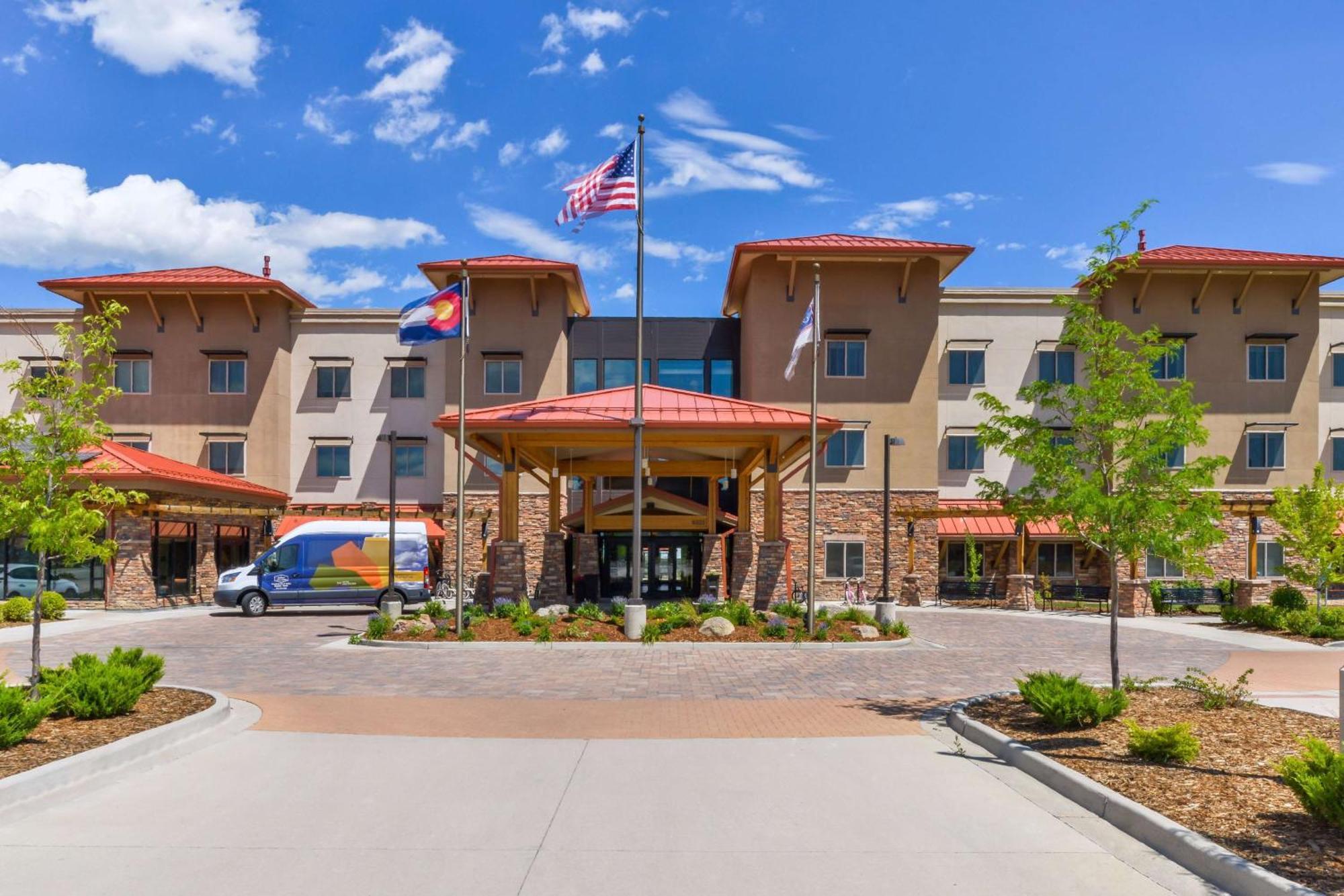 Hotel Hampton & North Boulder