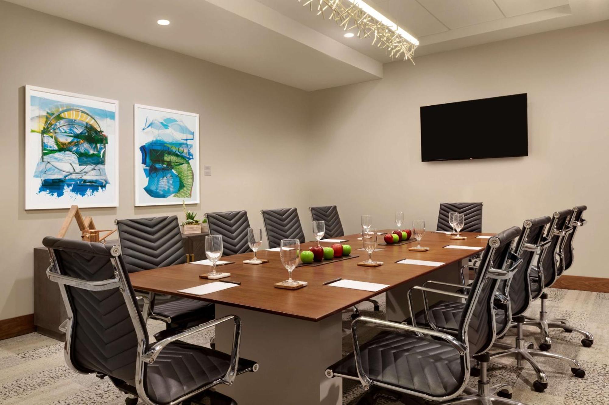 Embassy By Hilton Boulder