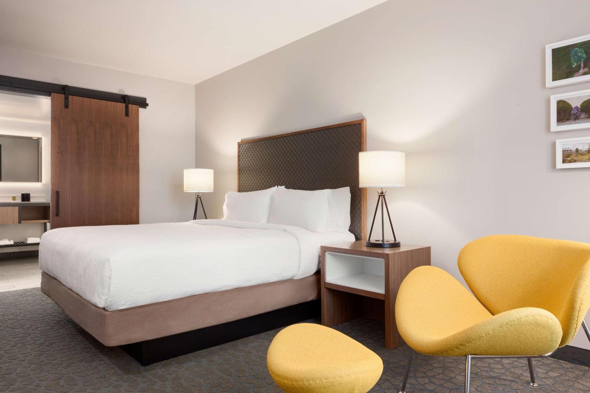 Hilton Garden 3*
