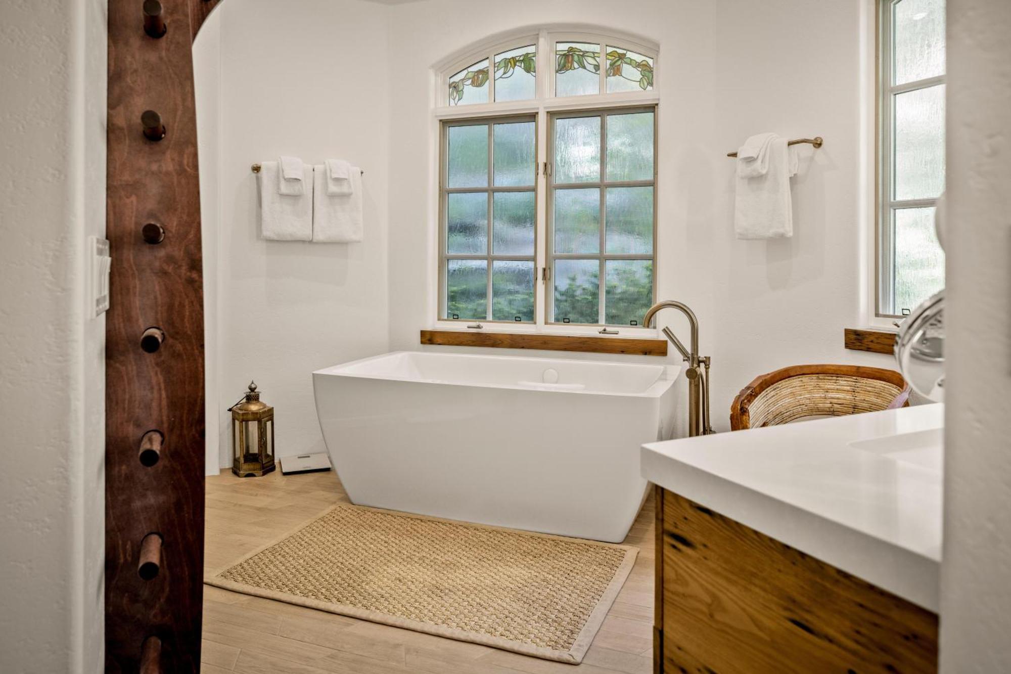 Holiday home Creekside Retreat - Sauna - Walk To Chautauqua Boulder