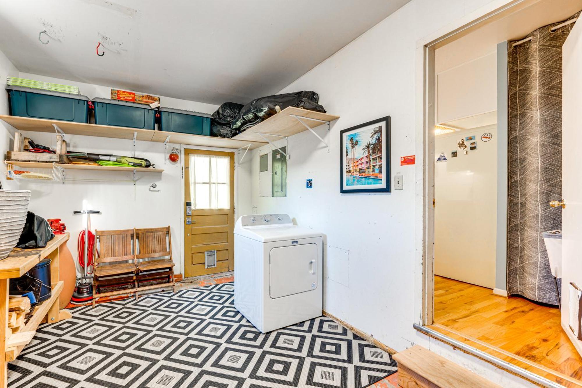 With Outdoor Oasis, Walk To Cu! Holiday home Boulder
