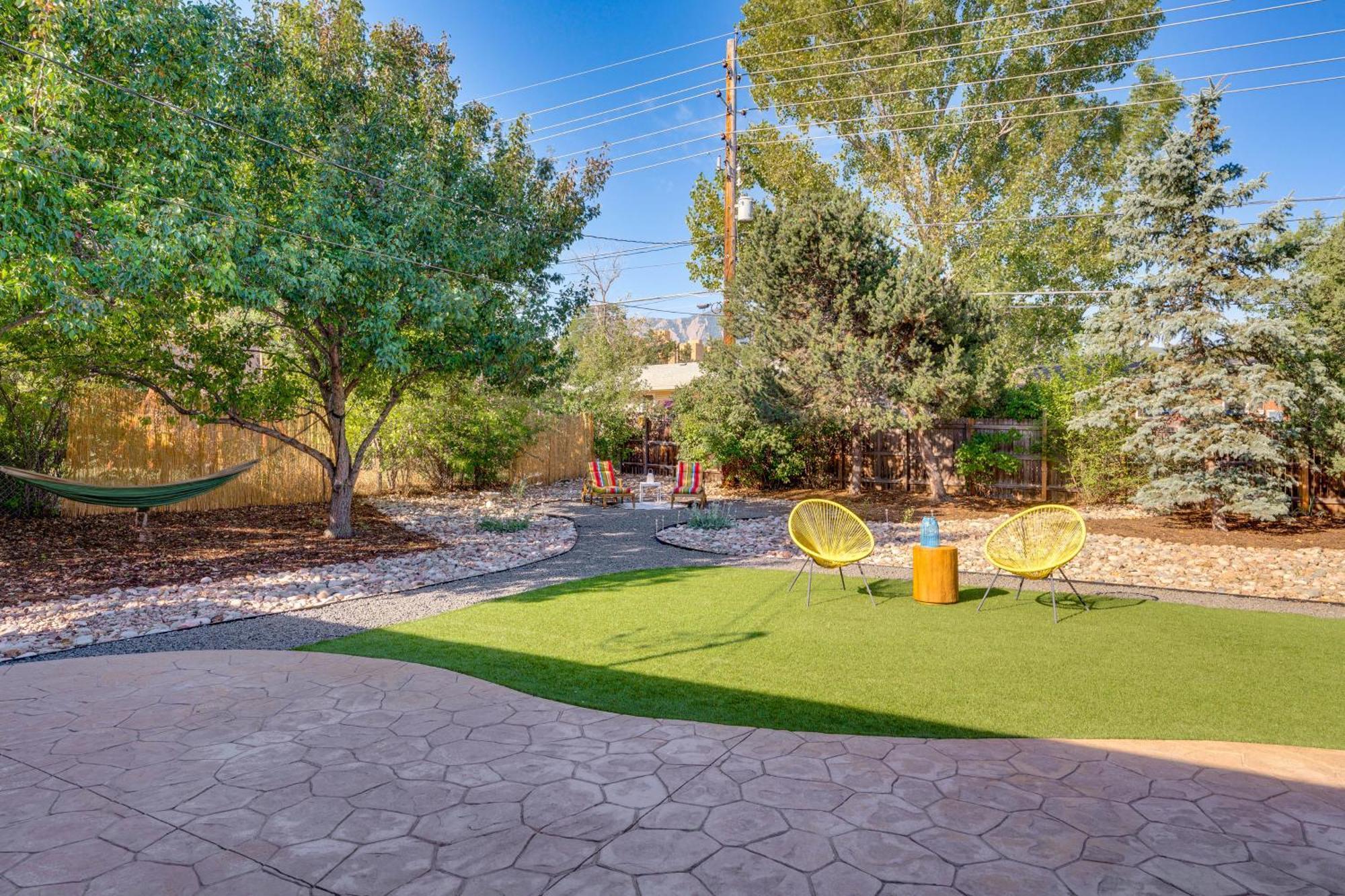 With Outdoor Oasis, Walk To Cu! Boulder