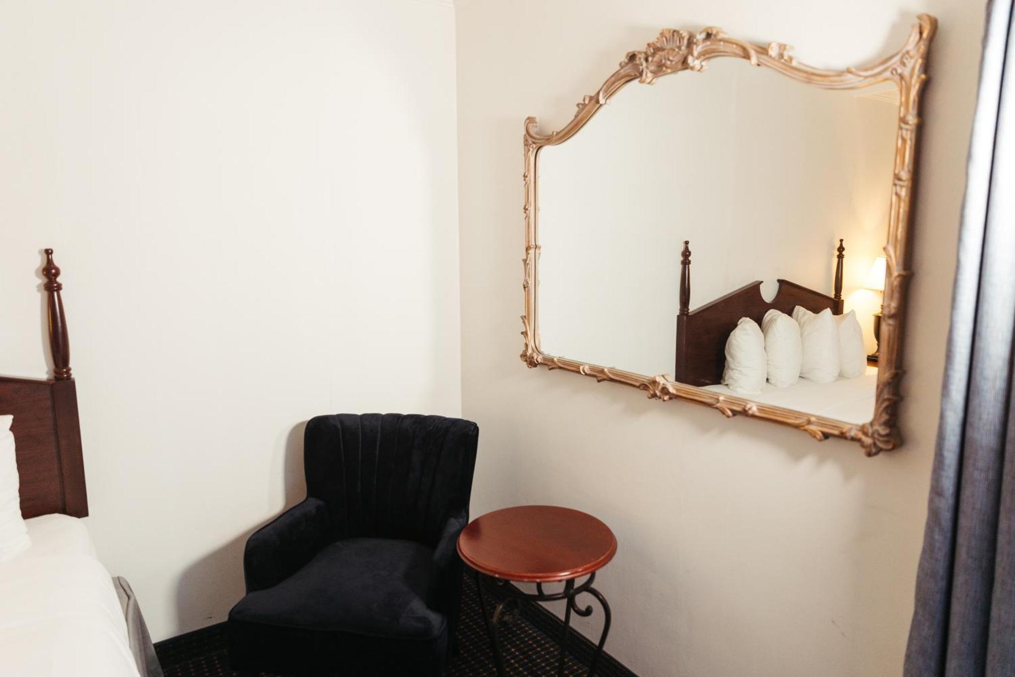 The Broker Hotel