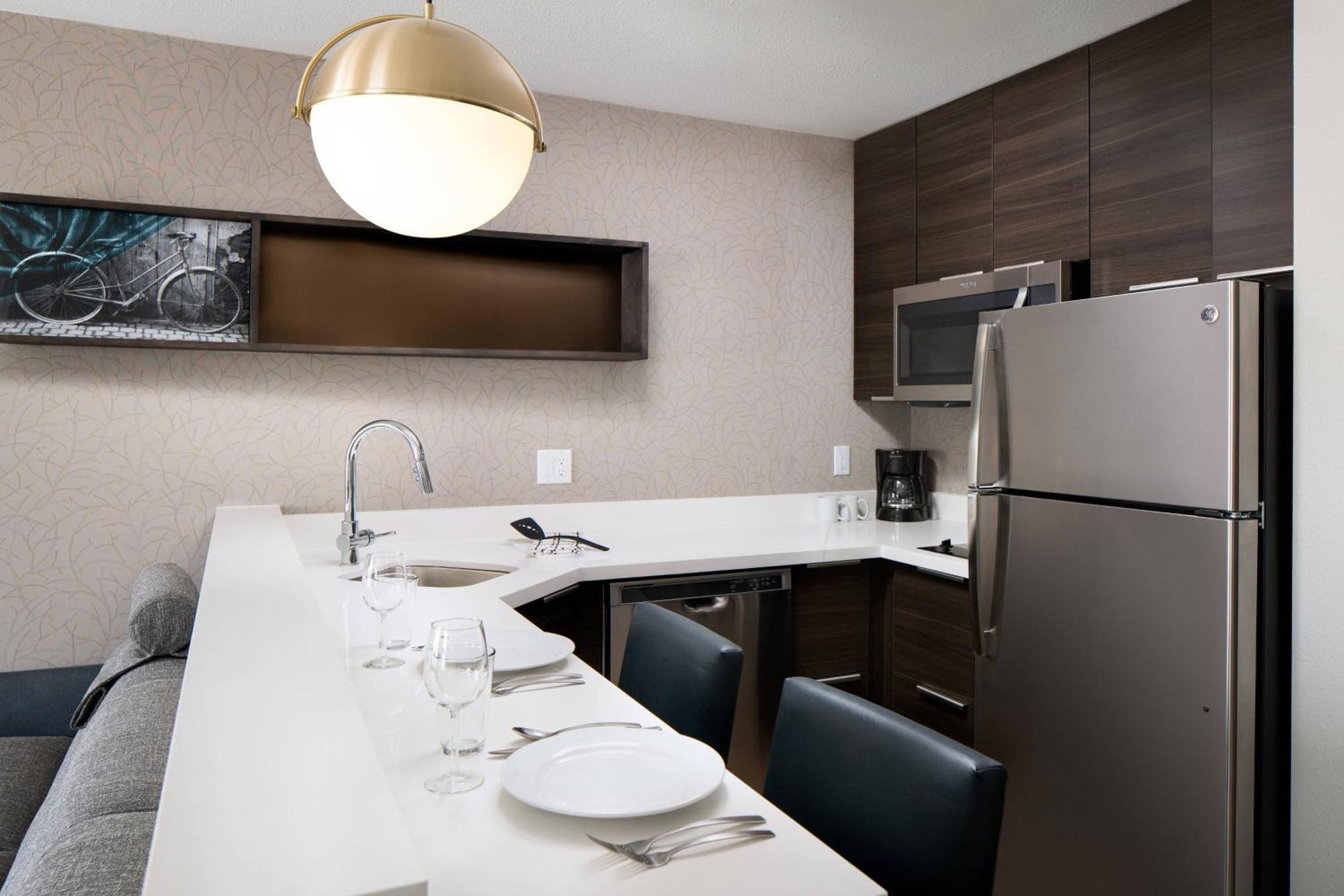 By Marriott Canyon Boulevard Hotel Boulder