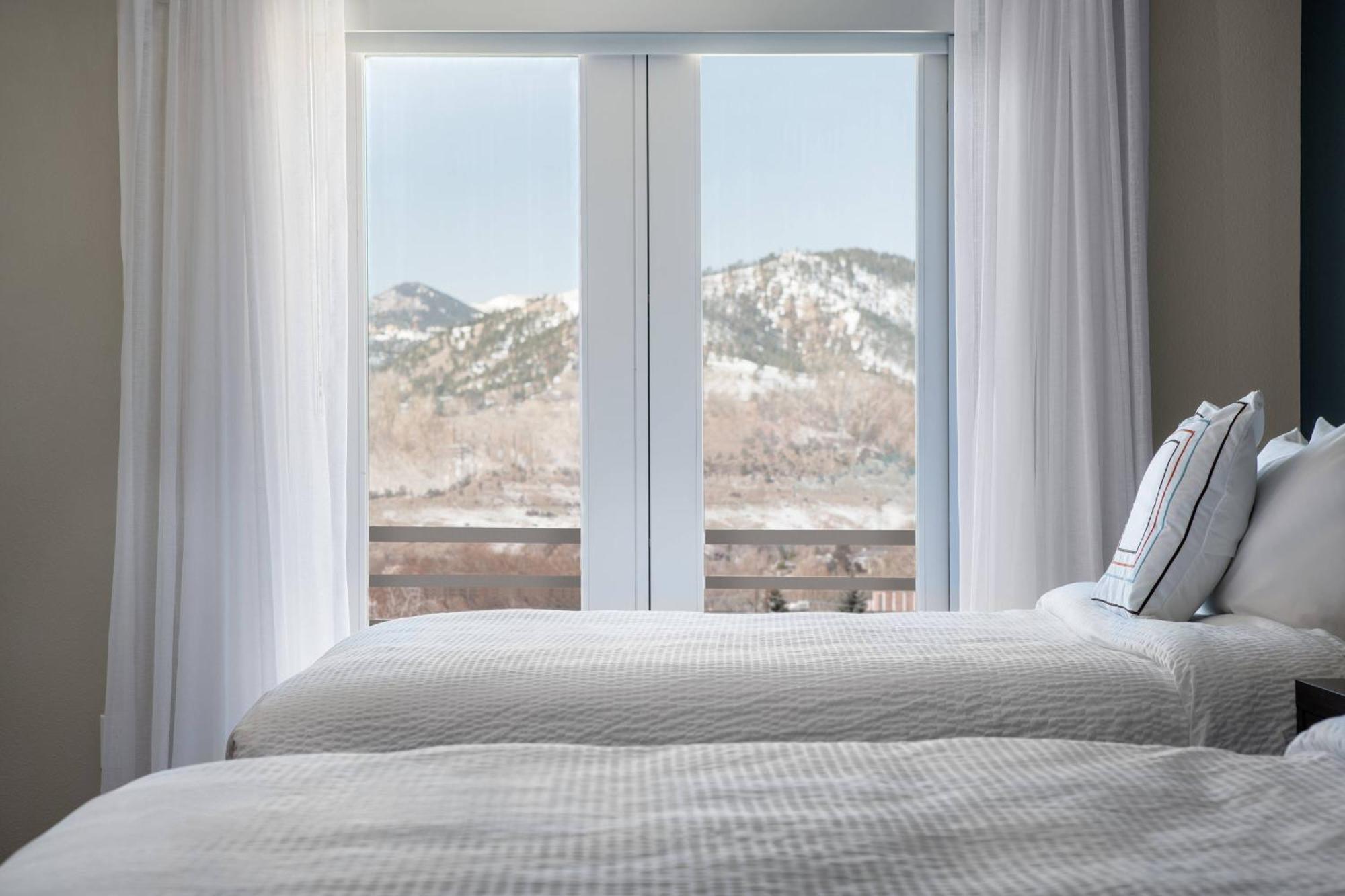 By Marriott Canyon Boulevard 4*