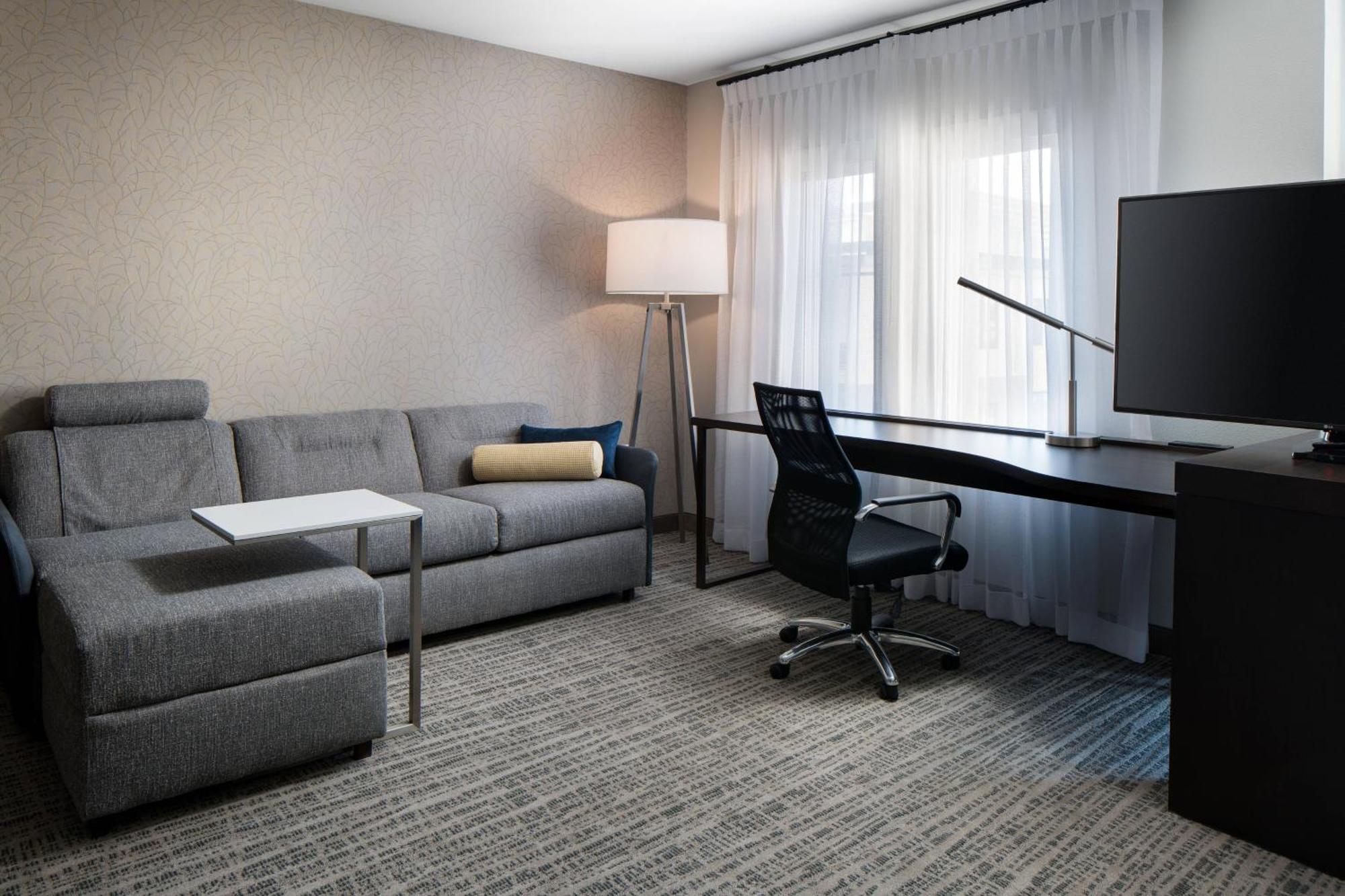 By Marriott Canyon Boulevard 4* Boulder