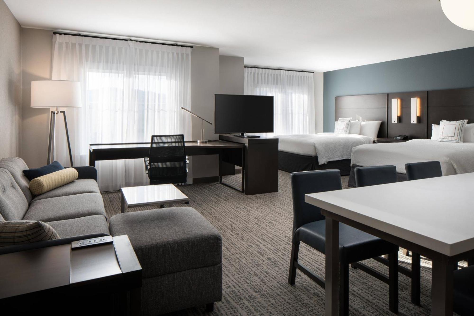 Hotel By Marriott Canyon Boulevard