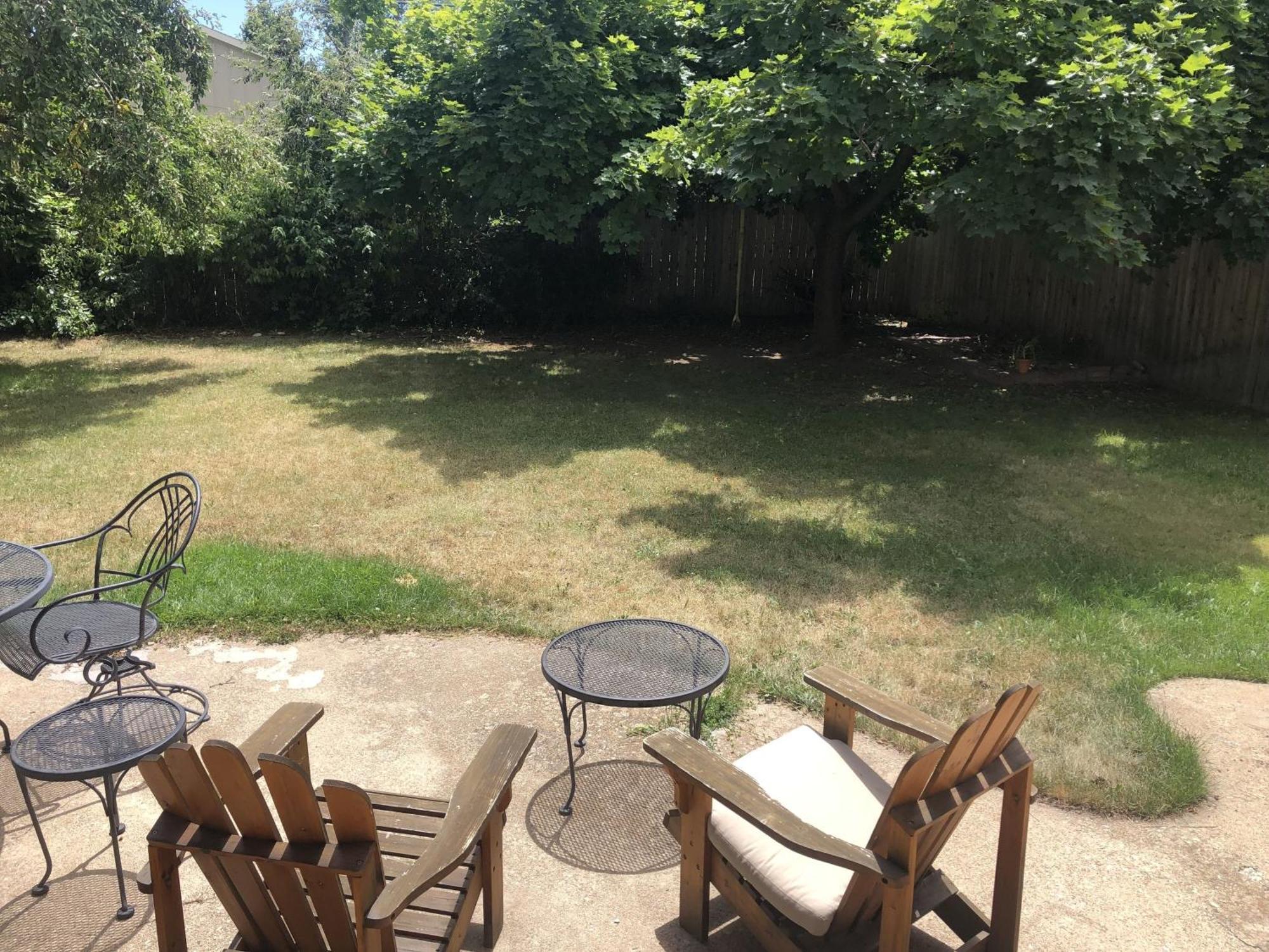 Beautiful Private 2 Bd 1 Ba Near Campus Apartment