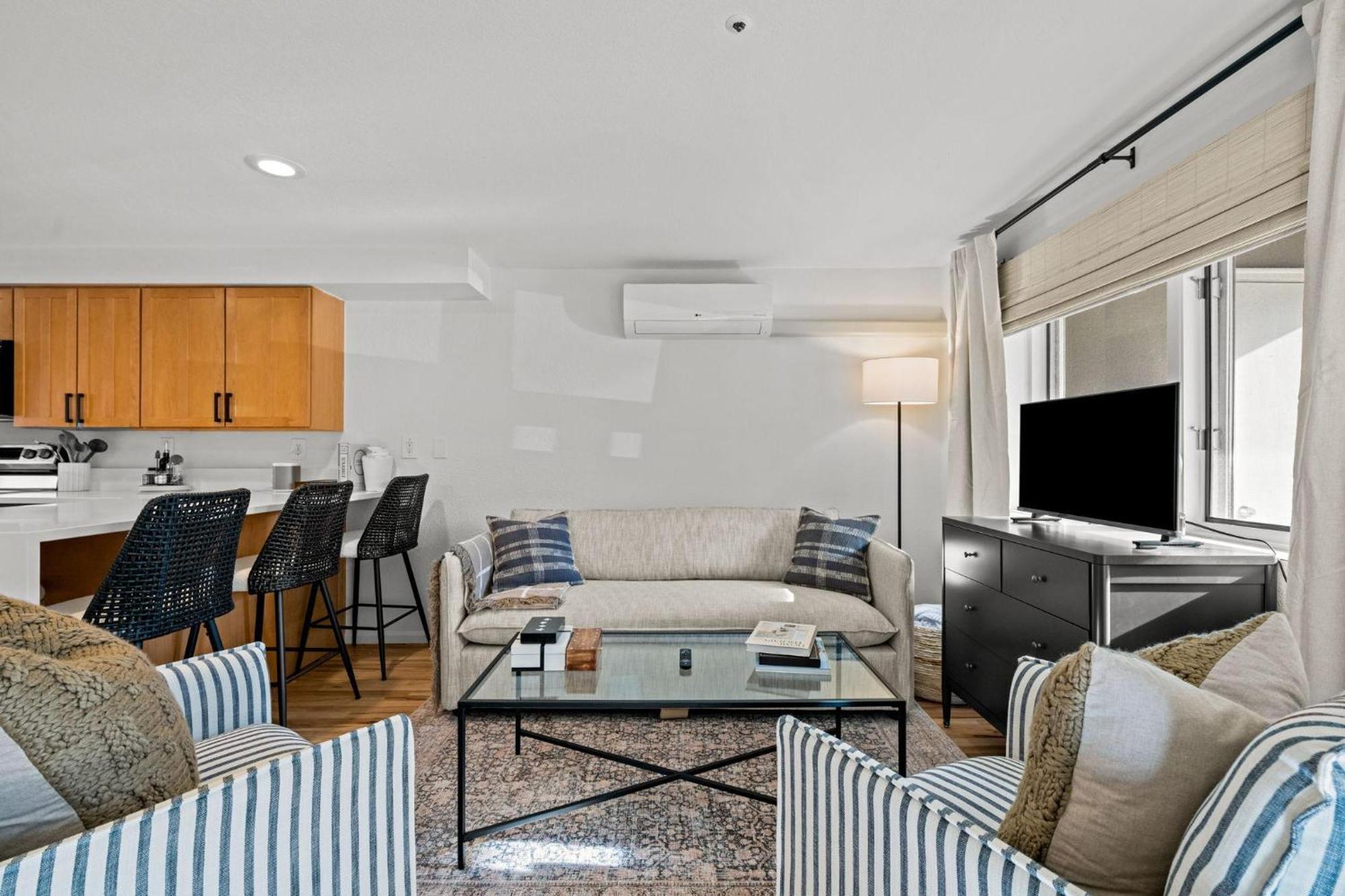Pearl Street Unit C -