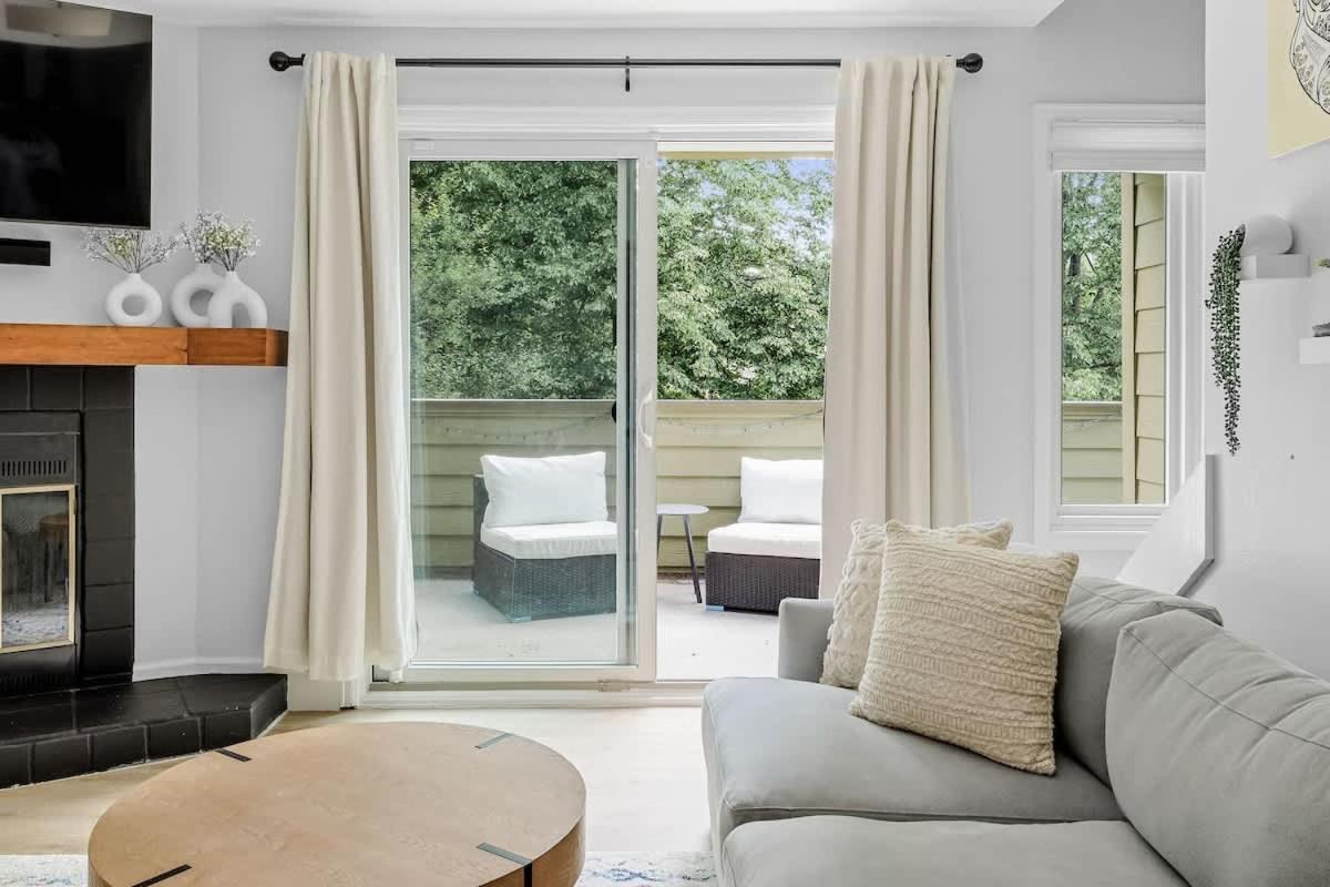 Holiday home Bright & Modern - King - Creekside Trail *
