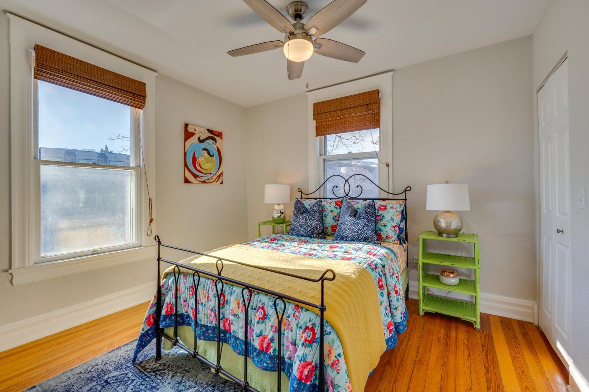 Apartment 1 Mi To Cu Near Pearl Street!