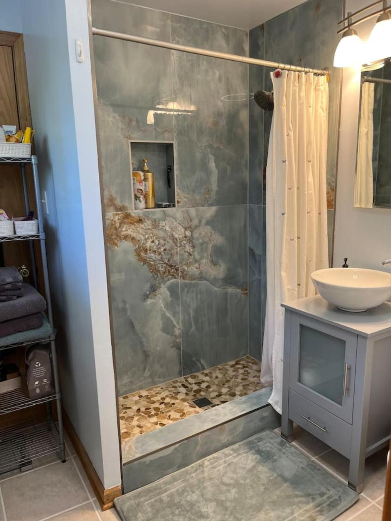 Location Fun 2 Living And Game Holiday home Boulder