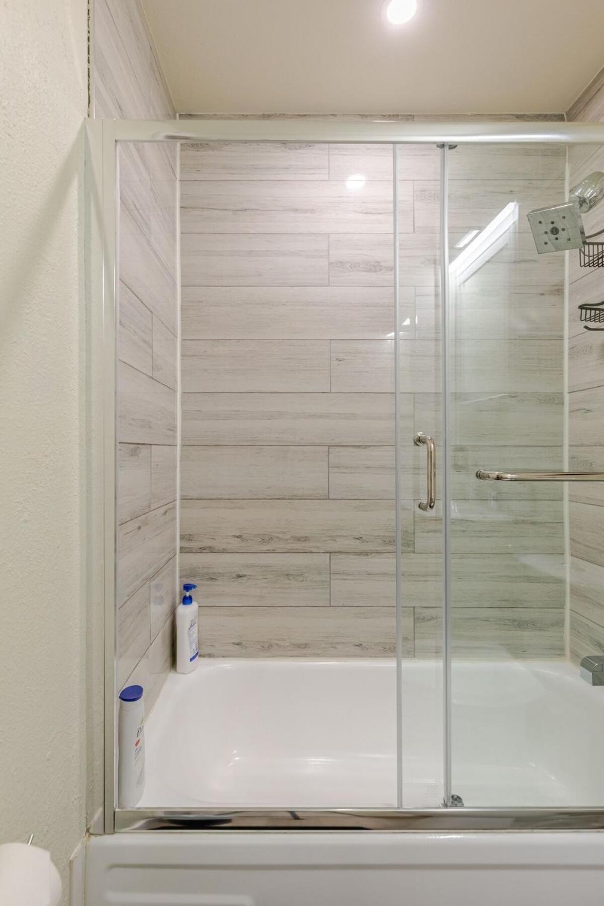 1 Bd Getaway - Pets Allowed With Full Amenities Apartamento *