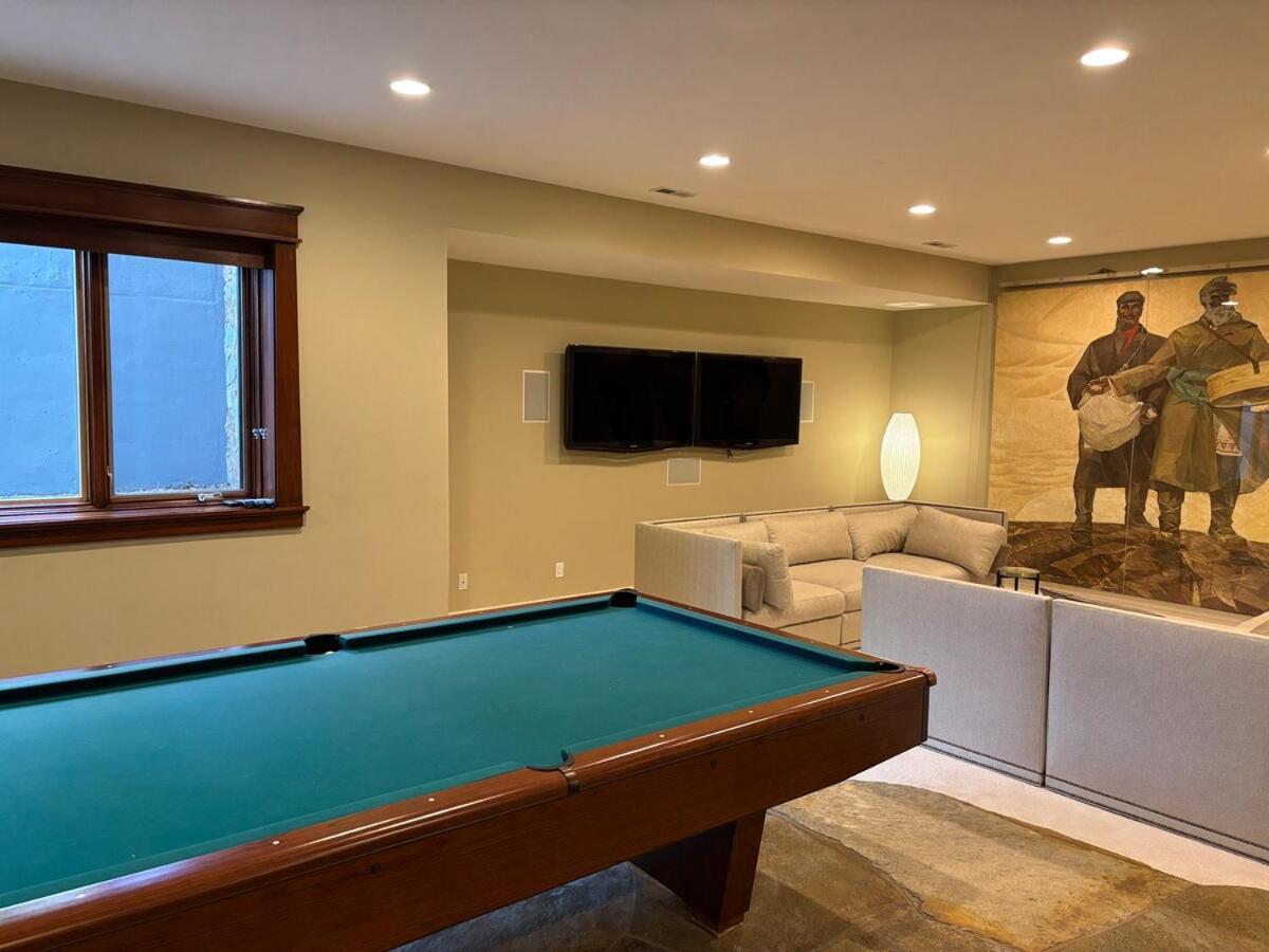 Holiday home Two Bedroom House With Steam Sauna And Billiards *