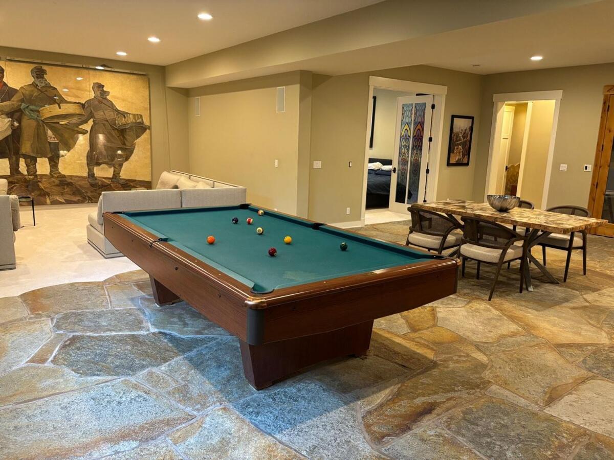 Holiday home Two Bedroom House With Steam Sauna And Billiards
