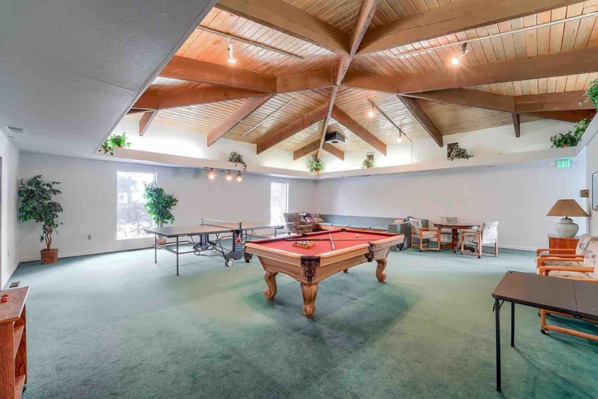 2br Gem In The Heart Of - Pets Allowed, Gym & Pool Boulder
